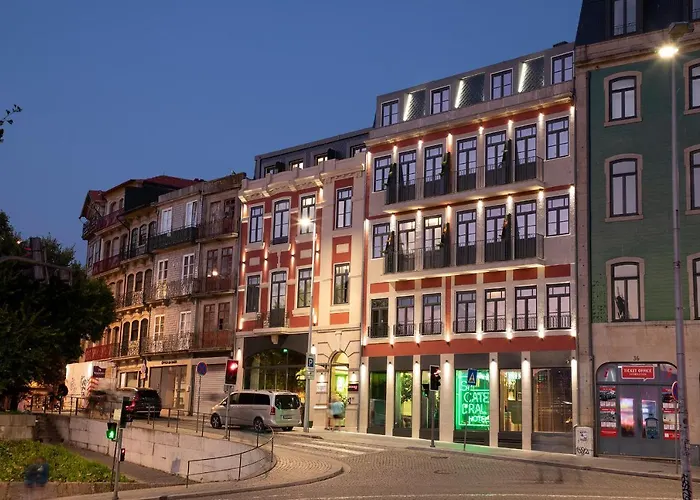Self Catering : Se Catedral Hotel Porto, Tapestry Collection By Hilton
