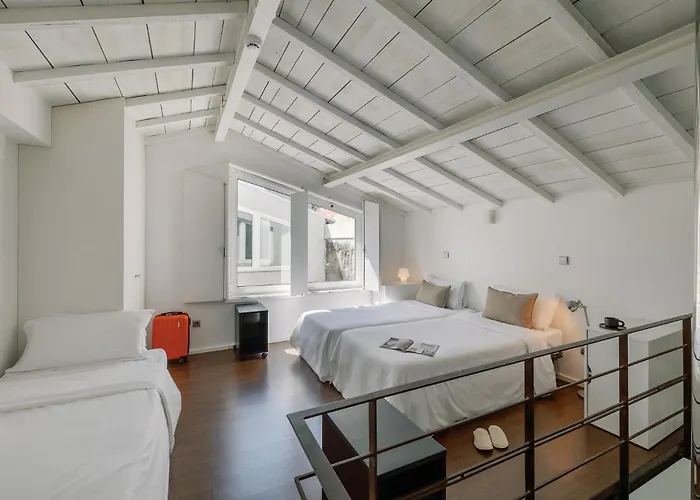 Apartamento: Fine Arts Studios By Olala Homes