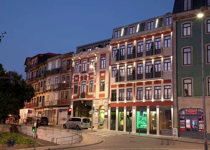 Self Catering : Se Catedral Hotel Porto, Tapestry Collection By Hilton