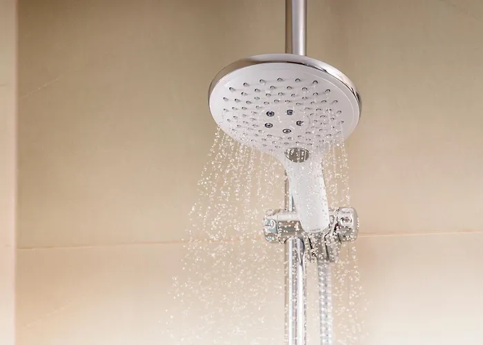 Hotel 5 estrelas: Nh Collection Porto Batalha