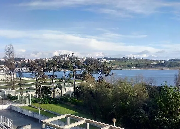 Hotel perto da faculdade: Hi Porto - Pousada De Juventude